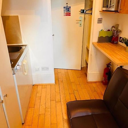 ロンドンF10- Mezzanine 1St Floor Flat Fits 3 Near Paddingtonアパートメント エクステリア 写真