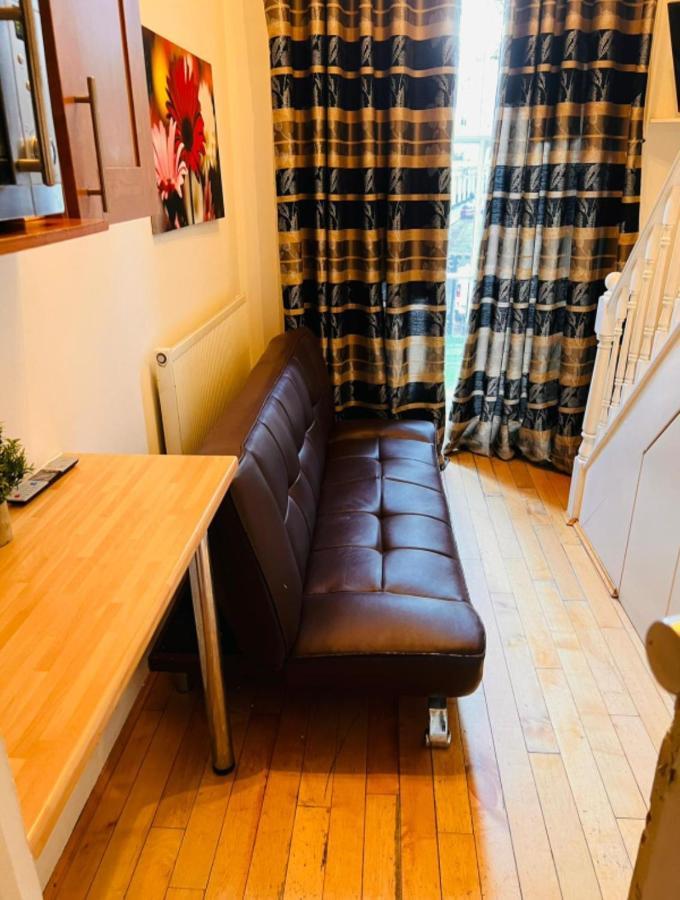 ロンドンF10- Mezzanine 1St Floor Flat Fits 3 Near Paddingtonアパートメント エクステリア 写真